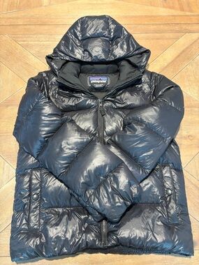 Patagonia Women’s Raven Rocks Hoody Down Jacket In Black Size Small MSRP $239